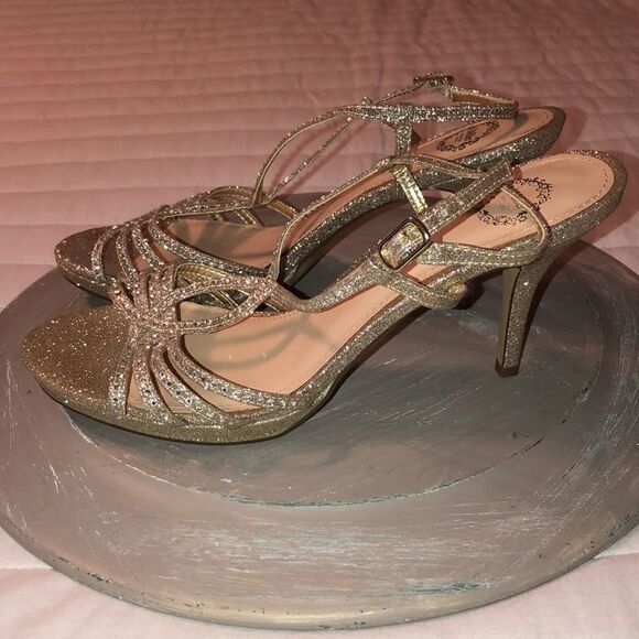 I. Miller 9.5 Sparkling Glitter Gold with Gemstones Strap Heeled  Pumps Sandals - Picture 1 of 10